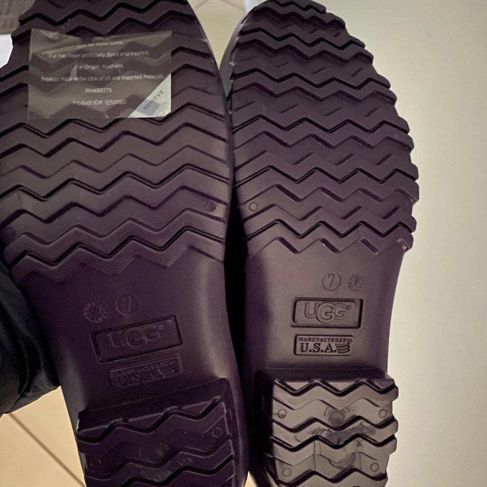 Ugg Boots - New (Without Tags. Never Used). Size … - image 5